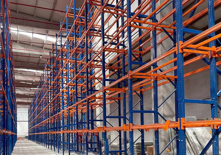 Drive-in Depo Raf Sistemi