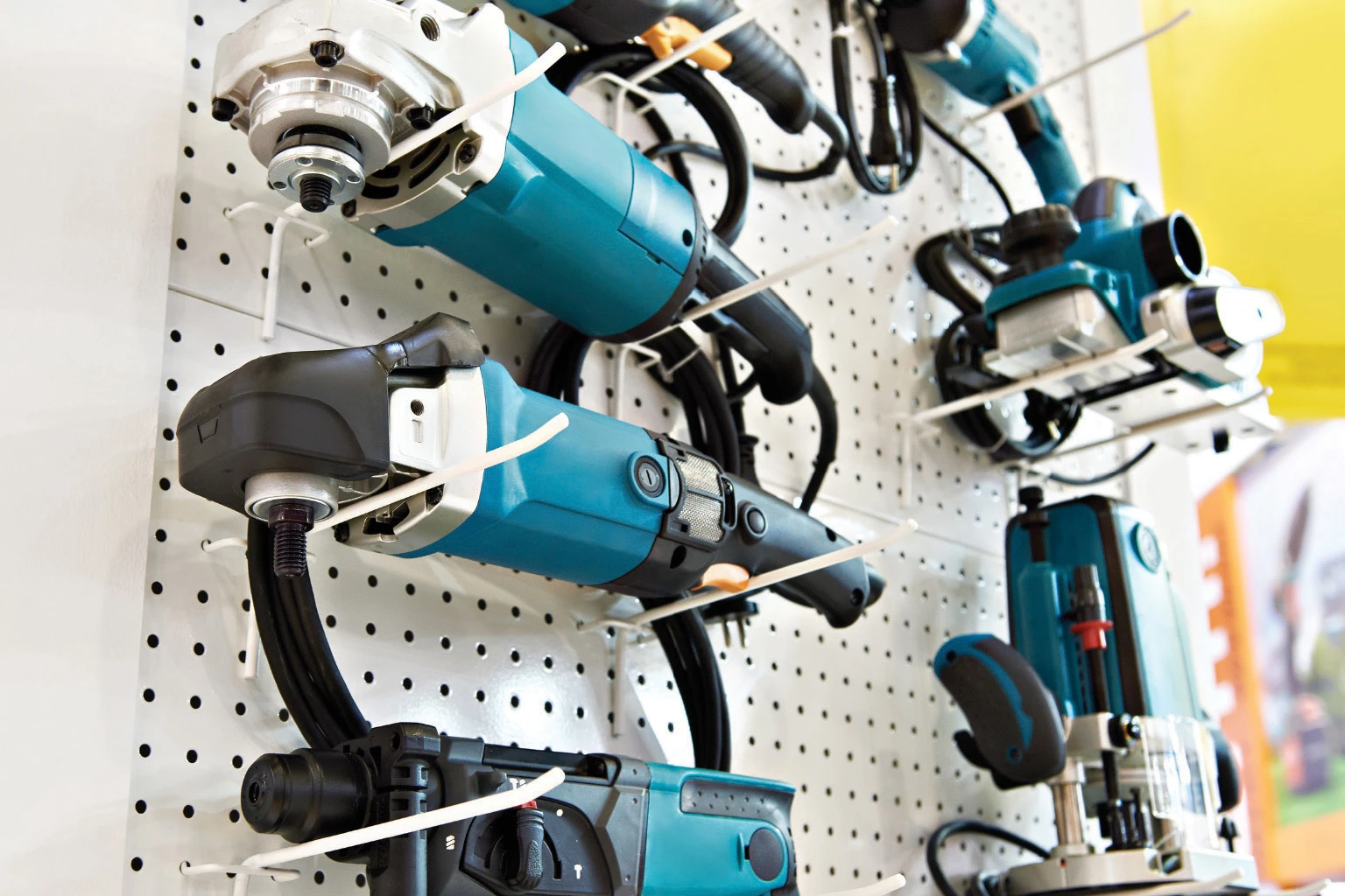 Yapı Market Rafları